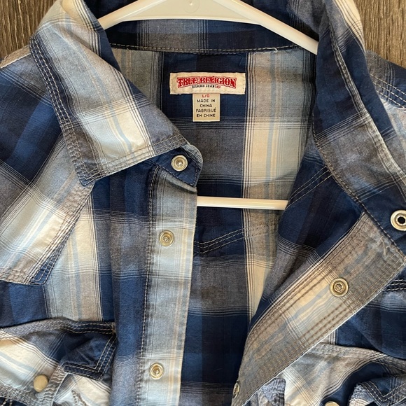 True religion buttoned flannel - Picture 2 of 2